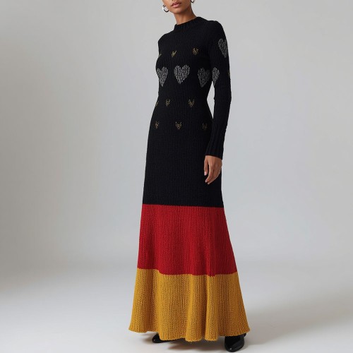 Handgestricktes Kleid aus Alpaka, Unikat