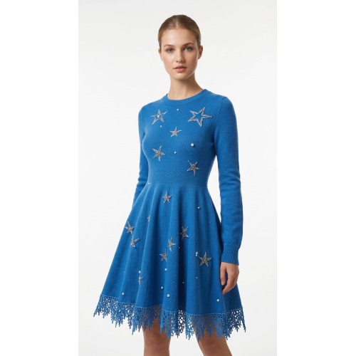 Leonor, Handgefertigtes, königliches Kleid aus Kaschmir mit Perlen und Sternchen, Unikat Leonor, Handgefertigtes, königliches Kleid aus Kaschmir mit Perlen und Sternchen, Unikat