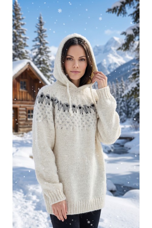 Hoodie Sofia aus Merinowolle handgestrickt, wunderschön