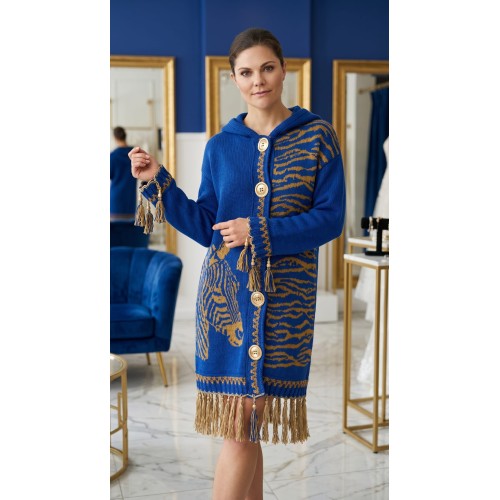 Handgefertigter Royal-Cardigan aus 100% Merinowolle, Unikat Handgefertigter Royal-Cardigan aus 100% Merinowolle, Unikat