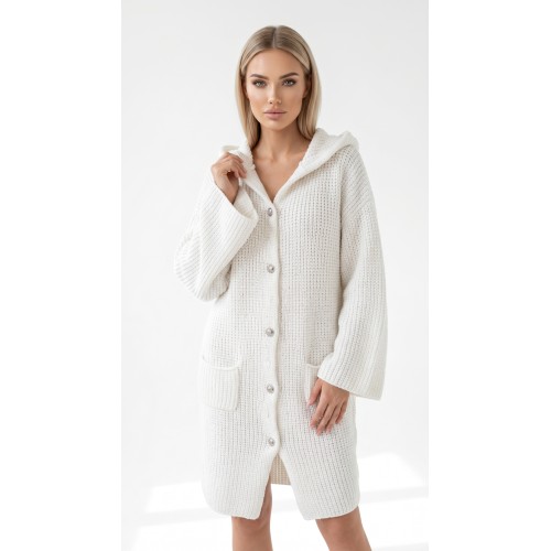 Handgemachter Sommer-Cardigan aus feiner Merinowolle Handgemachter Sommer-Cardigan aus feiner Merinowolle